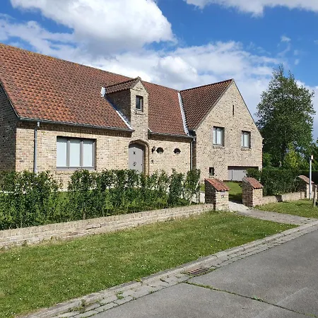 Hébergement de vacances Molo House - Cosy House With Sunny Garden And Bbq In Silent Surroundings - Near The - Ideal For Families And Quiet Groups - 15 Km From Bruges