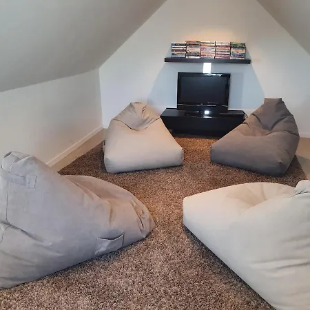 Molo House - Cosy House With Sunny Garden And Bbq In Silent Surroundings - Near The - Ideal For Families And Quiet Groups - 15 Km From Bruges בלנקנברג