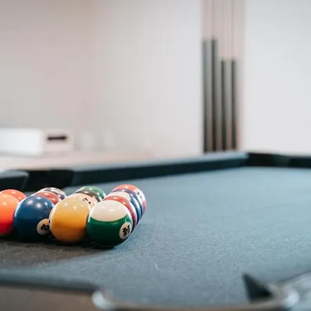 Molo House - Cosy House With Sunny Garden And Bbq In Silent Surroundings - Near The - Ideal For Families And Quiet Groups - 15 Km From Bruges Nyaraló