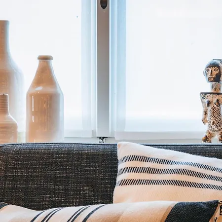 Molo House - Cosy House With Sunny Garden And Bbq In Silent Surroundings - Near The - Ideal For Families And Quiet Groups - 15 Km From Bruges