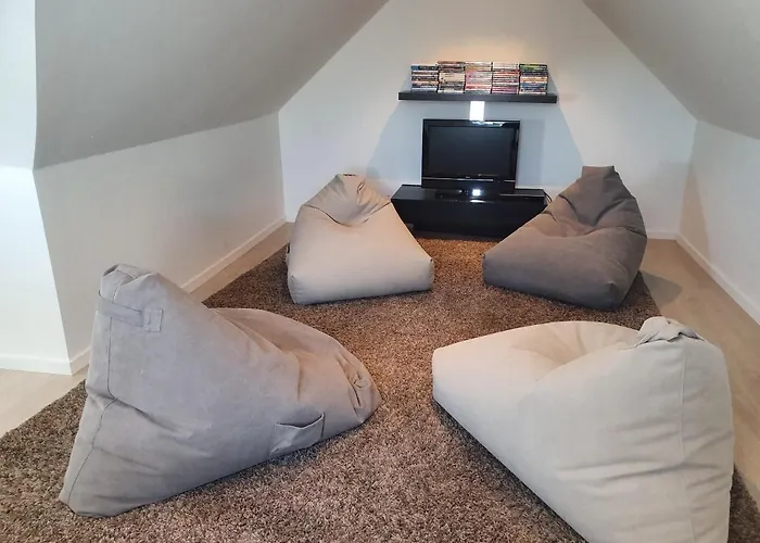 Molo House - Cosy House With Sunny Garden And Bbq In Silent Surroundings - Near The - Ideal For Families And Quiet Groups - 15 Km From Bruges بلانكنبرخ