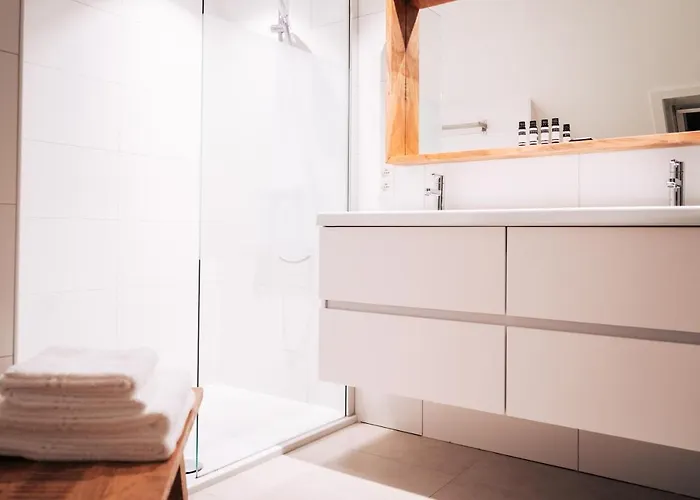 Casa de Férias Molo House - Cosy House With Sunny Garden And Bbq In Silent Surroundings - Near The - Ideal For Families And Quiet Groups - 15 Km From Bruges *